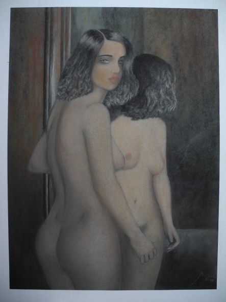 Jasmin and her reflection